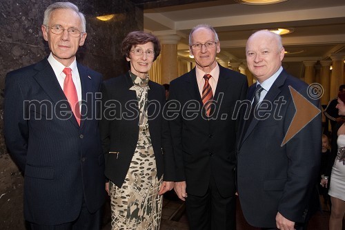 Drago Šulek, predsednik Plesne zveze Slovenije; Verena Šulek, članica mednarocne profesionalne plesne zveze, sodnica; Miro Cerar, nekdanji gimnastičar in predsednik Olimpijske akademije ter ambasador za fair play; Zoran Kljun, Plesna zveza Slovenije