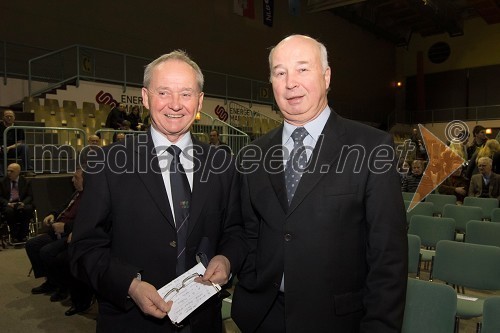 Dr. Alojz Križman, predsednik Športne zveze Maribor; ...