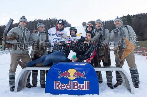 Selniški Pležuharji; Luka Mohorko, 2.mesto; Sašo Brecelj, 1. mesto; Gorazd Šlamberger, 3. mesto; Bor Grainer, odgovorni urednik radia City