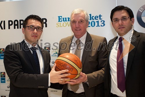 	Lothar Schupet, generalni direktor BMW Group Slovenija; Iztok Rems, KZS; Aleš Križnar, Eurobasket