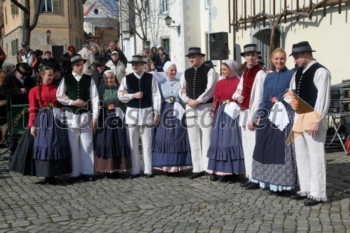 Akademska folklorna skupina Študent