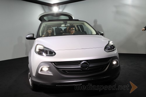 Opel Adam Rocks