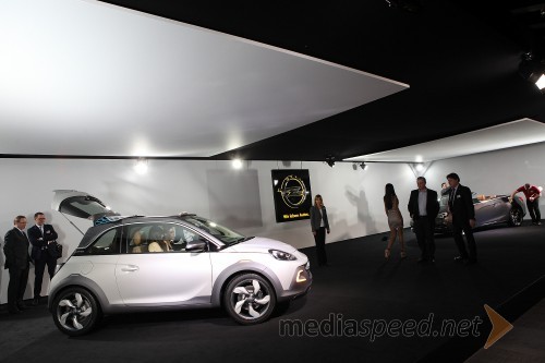 Opel Adam Rocks