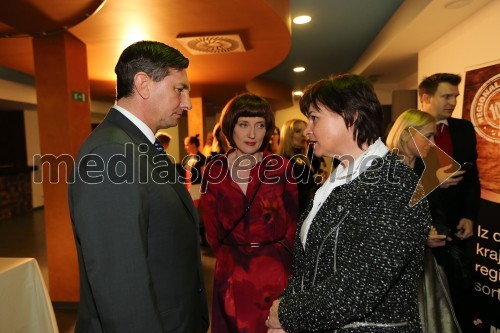 Borut Pahor, predsednik Republike Slovenije; Sabina Obolnar, urednica revij Ona ter Onaplus; Marjeta Zevnik, predsednica uprave Delo d.d.