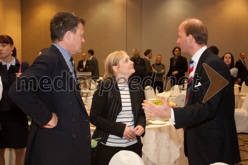 Alexander Paine, BCCS; Alenka Zavašnik, CEED Slovenija; Andrew Page, veleposlanik Velike Britanije v Sloveniji