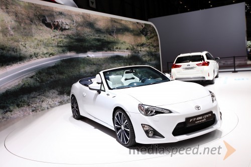 Toyota FT-86 open concept