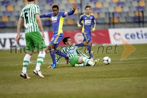 Nogometaši NK Maribor in NK Olimpija