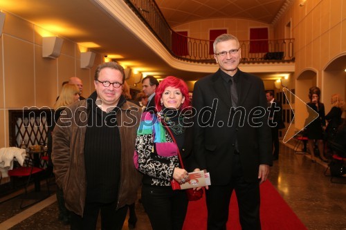 Žirija Dnevov komedije 2013: Jaša Jamnik, režiser; Marijana Kolenko, ravnateljica Osnovne šole Lava; Nebojša Bradić, režiser