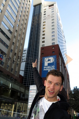 Matej Žagar, Crown Plaza Hotel Auckland, Nova Zelandija