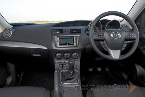 Mazda 3 notranjost