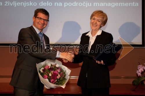 Cvetka Selšek prejela priznanje Združenja Manager