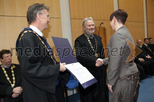 Prof. dr. Danijel Rebolj, rektor Univerze v Mariboru; prof. dr. Samo Bobek, dekan Ekonomsko-poslovne fakultete UM; dr. Simona Šarotar Žižek, Ekonomsko-poslovna fakulteta UM