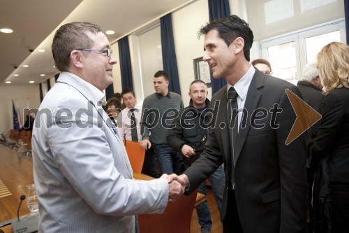 Dr. Andrej Fištravec, župan MOM; Stojan Auer, predsednik stranke Liste za pravičnost in razvoj Mestne občine Maribor