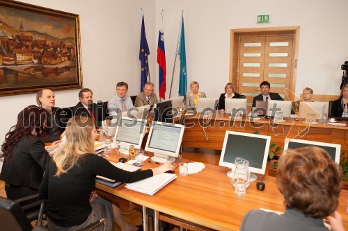 Prof. dr. Dragan Marušič, rektor Univerze na Primorskem; prof. dr. Radovan Stanislav Pejovnik, rektor Univerze v Ljubljani; prof. dr. Danijel Rebolj, rektor Univerze v Mariboru; prof. dr. Danilo Zavrtanik, rektor Univerze v Novi Gorici