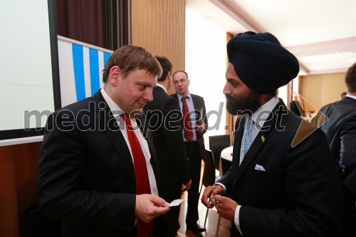 Toni Balažič, predsednik uprave Mercator d.d.; Mehtab Singh, podjetnik, Marmorni Obok d.o.o.