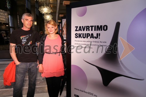 Samo Ravter, vodja marketinga EPK; Barbara Božičnik, namestnica vodje mednarodnega sodelovanja na zavodu Maribor 2012 - Evropska prestolnica kulture