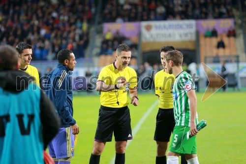 Marcos Tavares, nogometaš NK Maribor; Damir Skomina, nogometni sodnik; ... ; Boban Jović, nogometaš NK Olimpije