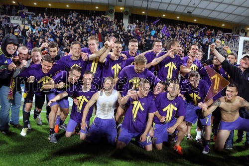 Nogometaši NK Maribor