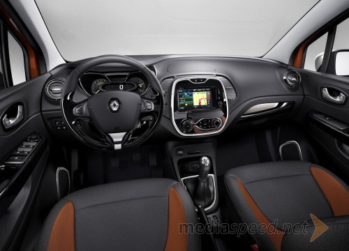 notranjost Renault Captur