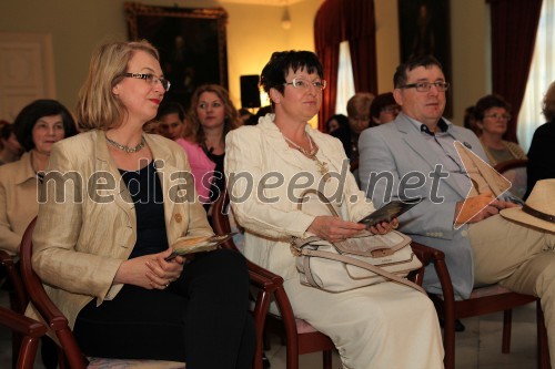 Mirjana 
Koren, direktorica Pokrajinskega muzeja Maribor; Irena Polak Fištravec; soprog dr. Andrej Fištravec, župan MOM