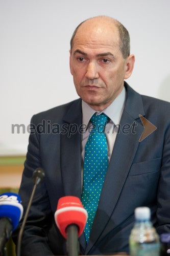 Janez Janša, predsednik stranke SDS