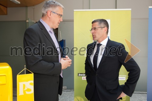 Peter Vilfan, poslanec; mag. Boris Novak, generalni direktor Pošte Slovenije