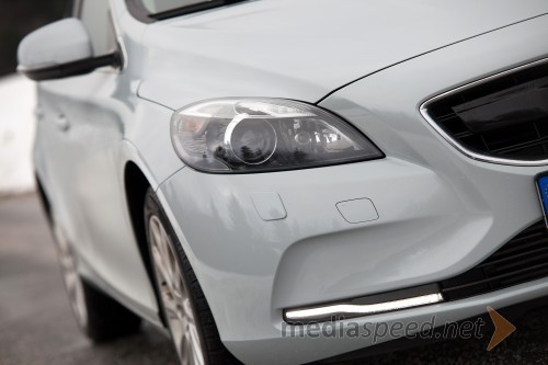 Volvo
V40 T4 Momentum