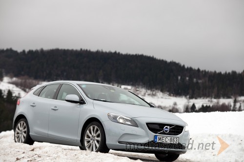 Volvo
V40 T4 Momentum