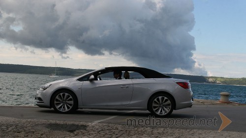 Opel Cascada