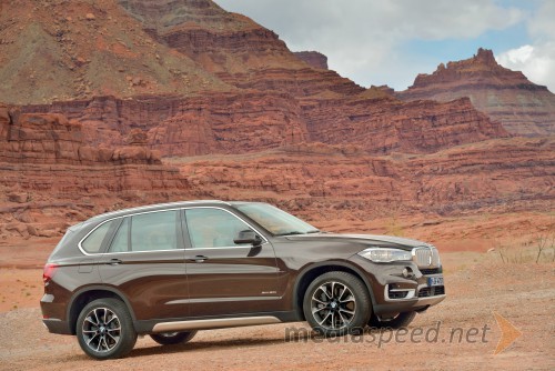 BMW X5 znova postavlja standarde v svoje razredu