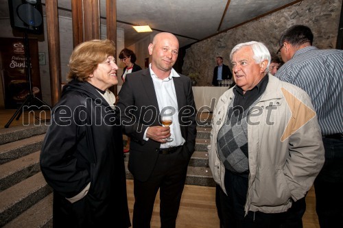 Štefka Kučan; Janez Kodila, predsednik Društva za promocijo in zaščito prekmurskih dobrot	; Milan Kučan, nekdanji predsednik RS