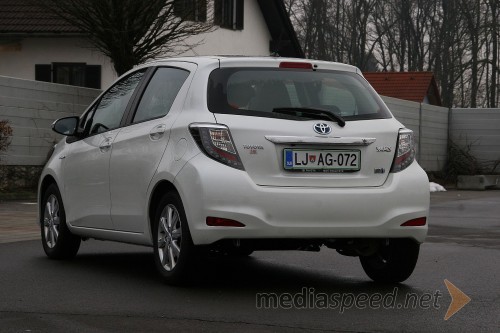 Toyota Yaris Hybrid 1.5 VVT-i Sol