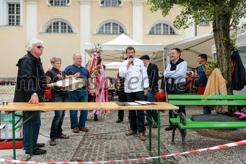 Slavko Adamlje, kuharski mojster; ...; Tomaž Sršen, revija DolceVita; Danilo Kozar, kuhar; Branko Ficko, poslanec PS