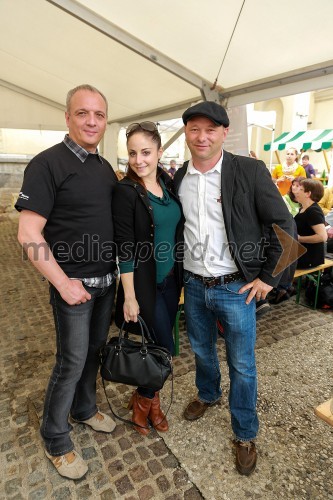 Damjan Damjanovič, direktor Slovenske filharmonije; Ana Klašnja, balerina; Janez Kodila, predsednik Društva za promocijo in zaščito prekmurskih dobrot