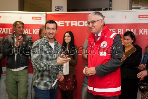 Marko Potrč, voditelj; dr. Danijel Starman, Rdeči križ Slovenije