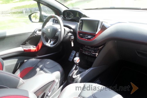 Peugeot 208 GTI