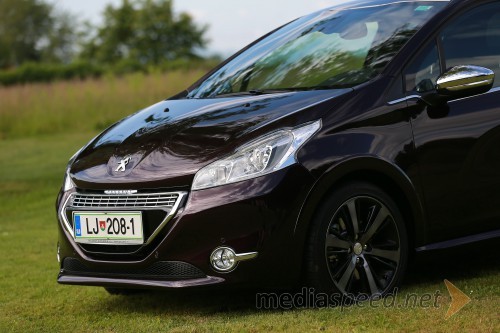 Peugeot 208 XY