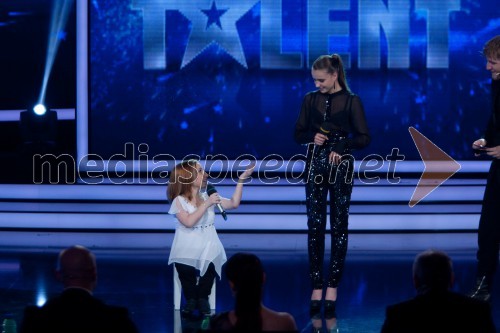 Ana Karneža; Alja Krušič, zmagovalka šova Slovenija ima talent