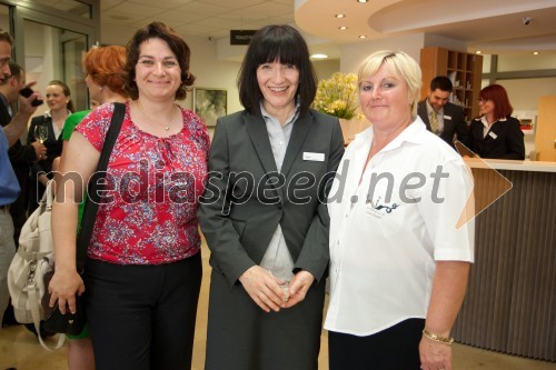 Veronika Zupančič; Vesna Perič;Renata Pernuš