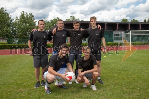 Sašo Aleš, telemark smučar; ...; Boštjan Kline, smučar; Robert Kranjec, smučarski skakalec; ...; Jurij Tepeš, smučarski skakalec