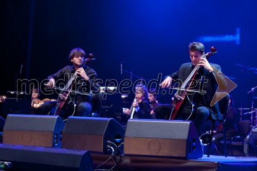 Stjepan Hauser, 2Cellos; Luka Šulić, 2Cellos