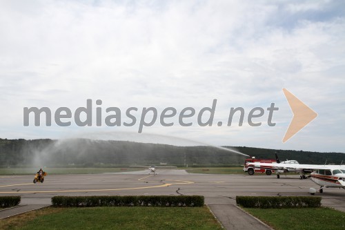 Sprejem Matevža lenarčiča na Aerodromu Portorož