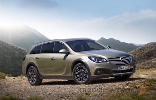 Opel Insignia Country Tourer bo dopolnila Insigniino družino