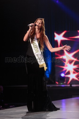 Laura Škvorc, prva spremljevalka Miss Slovenije 2013