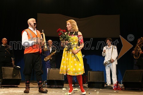 Vaska Jankovska, makedonska pevka, Goran Bregović, glasbenik in Orkester za poroke in pogrebe