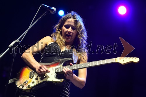 Ana Popović, glasbenica