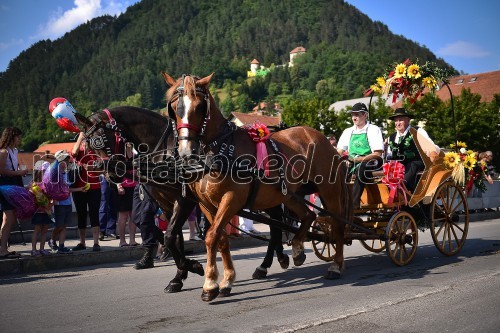 Tradicionalna povorka