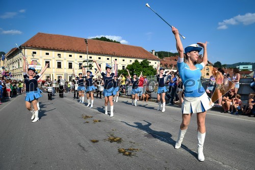 Tradicionalna povorka