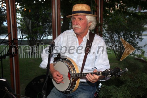 Dixie šok Band: Tomo Jurak, banjo in vokal