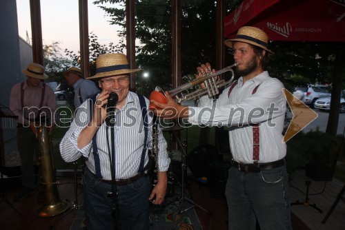 Dixie šok Band: Iztok Pečar, klarinet; Aljoša Pavlič, trobenta